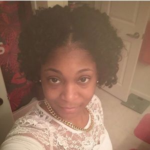 Meet your Posher, Tamika